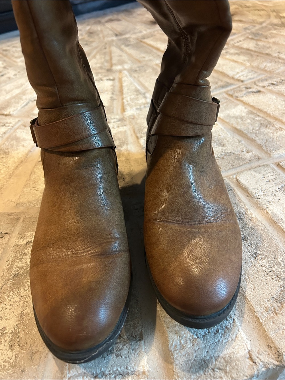 Women's Brown Boots with Buckle Detail - Picture 5 of 8